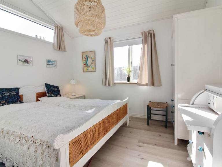 Family-oriented house with patio | Close to the beach | Pets allowed — photo 2