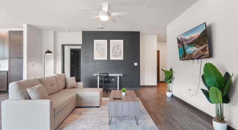 Apartment with 3 rooms for 10 persons in Raleigh, NC