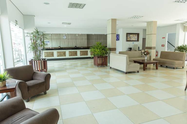 HOTEL GUAPINDAIA