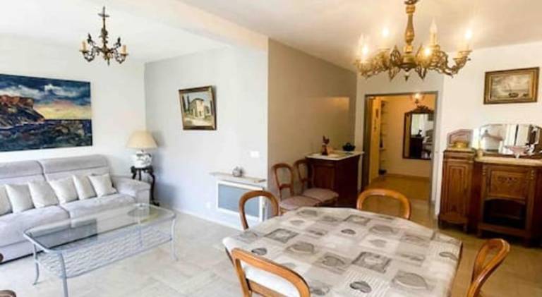 Rental apartment with 2 rooms for 4 persons — photo 4