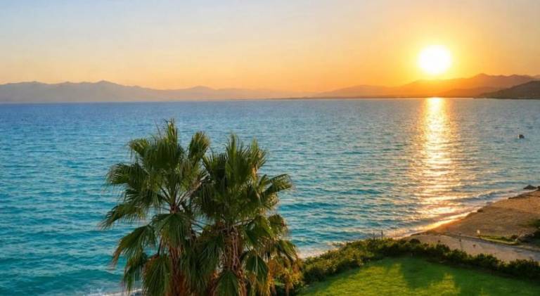 Beachfront Duplex 3-BR in Pelitkoy, Beach Access — photo 5