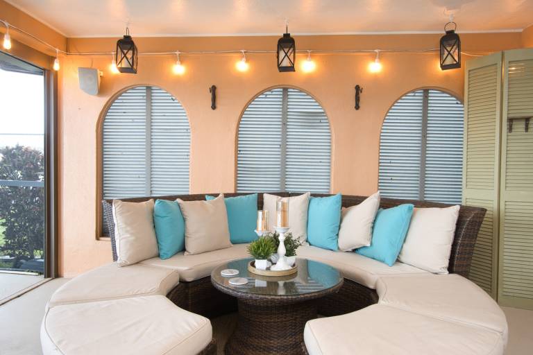 Family-oriented spacious vacation home with private pool & BBQ | Water view | Dogs allowed — photo 3