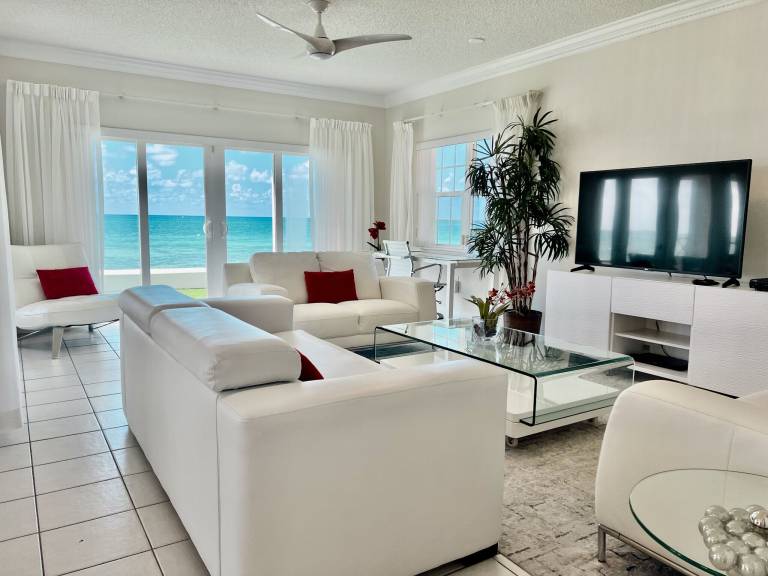 Condo Seven Mile Beach