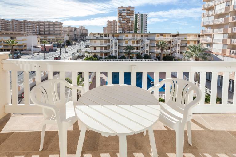 Apartment 'Vistas A Los 2 Mares' with Sea View, Shared Pool and Air Conditioning — photo 3