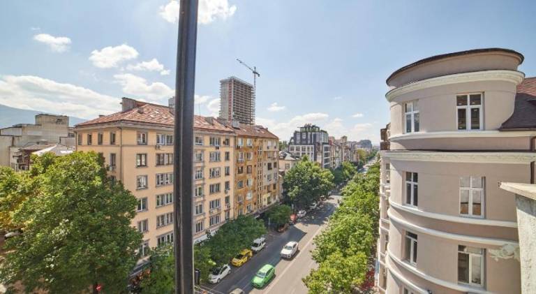 Heart of Sofia 2 Bdr Elevator Balcony Relax — photo 4