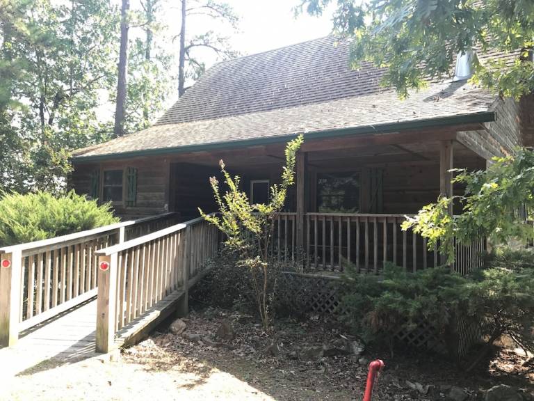 Cottage  Mount Ida