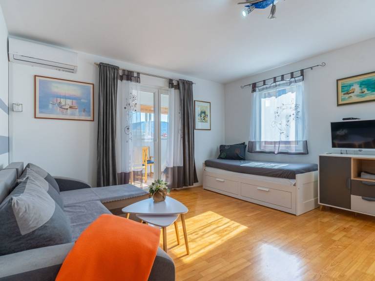 Apartament Cres