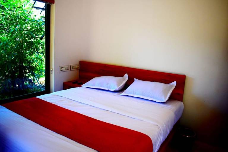 Big villa with pool, yard & grill | Suitable for remote work | Pet-friendly — photo 2