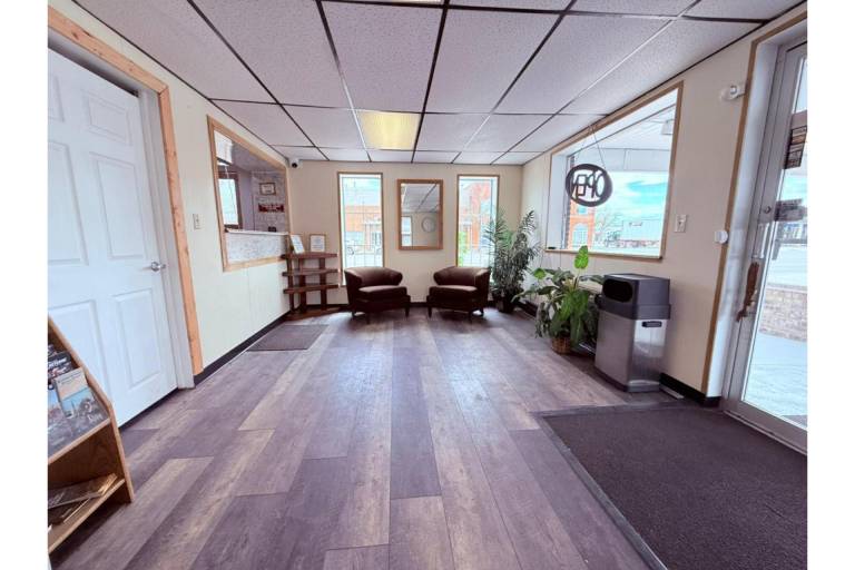 Tomahawk Motor Lodge By Riverton US-26 — photo 3