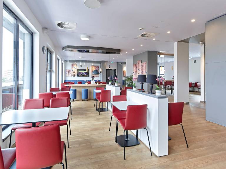B&B Hotel Koln-Troisdorf — photo 5