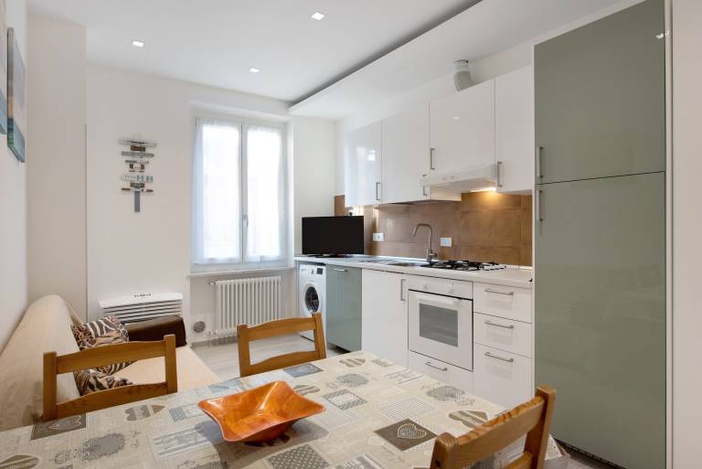 Holiday apartment with 2 rooms for 6 persons — photo 3