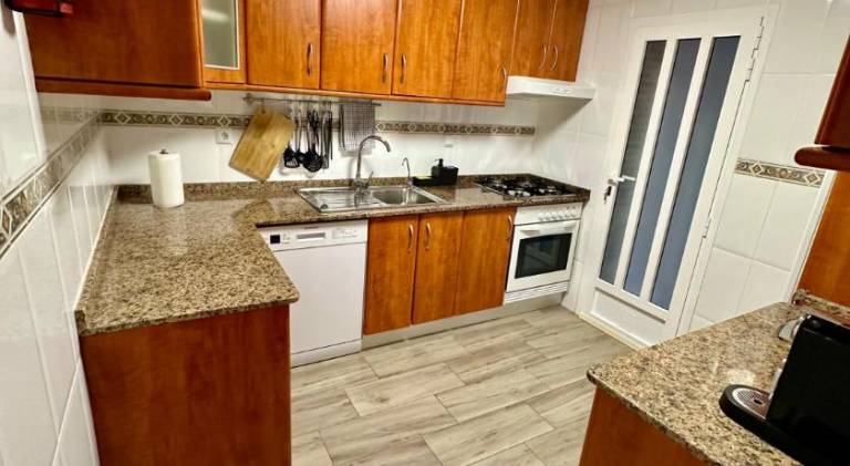 Fully equipped holiday apartment with pool | Next to the beach | Pets are welcome — photo 4