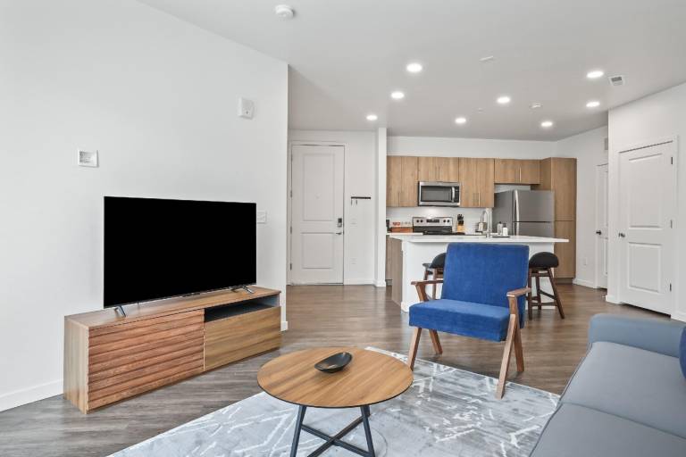 Serviced apartment with BBQ, pool & jacuzzi — photo 2