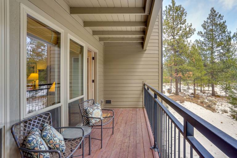 Seventh Mountain Condo w/ Resort Amenities! — photo 3