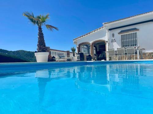 Bed and breakfast  Viñuela