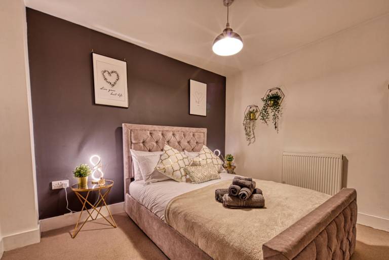 Cityscape serenity - Luxurious and Cosy Retreat in Manchester