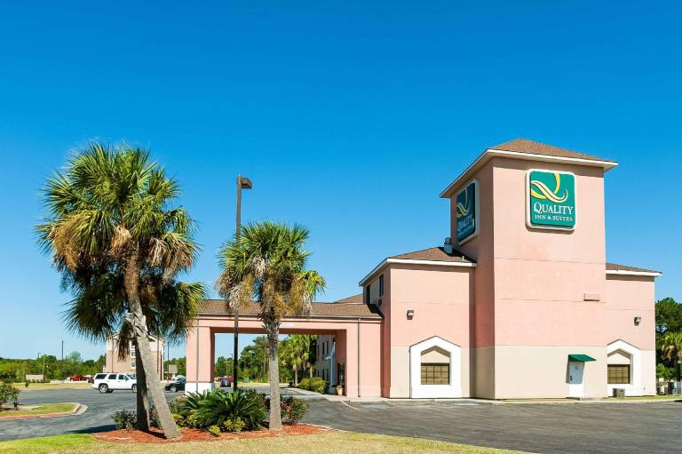 Quality Inn & Suites Lake Charles South in Lake Charles, LA