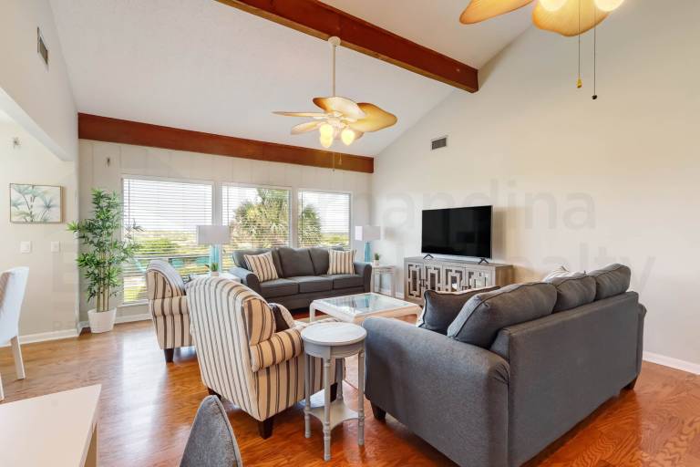 Family-oriented house | Pets allowed — photo 2