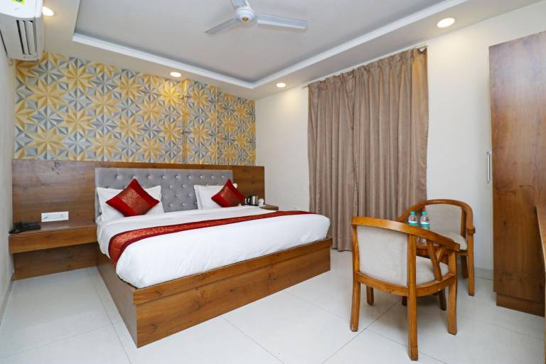 Hotel The Glory in New Delhi