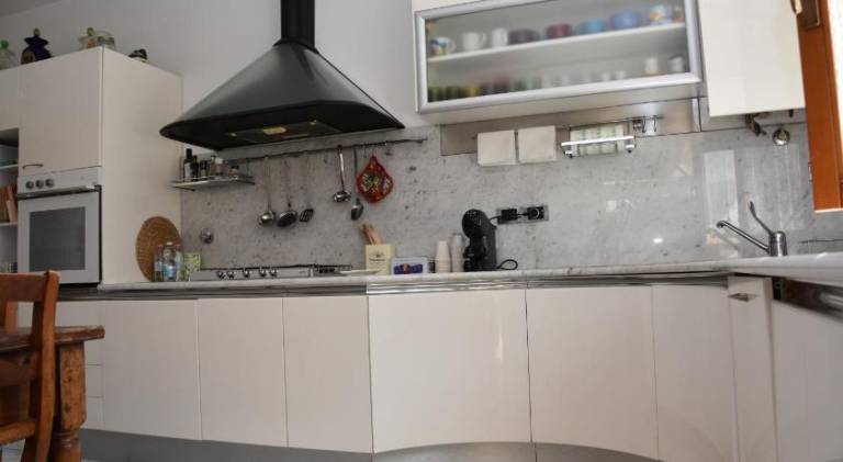 Pleasant apartment with jacuzzi | Dogs allowed — photo 3