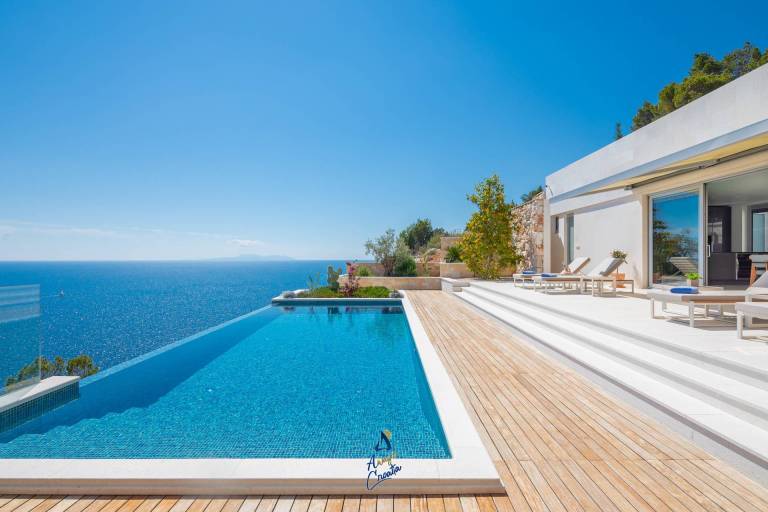 Vila  Stari Grad