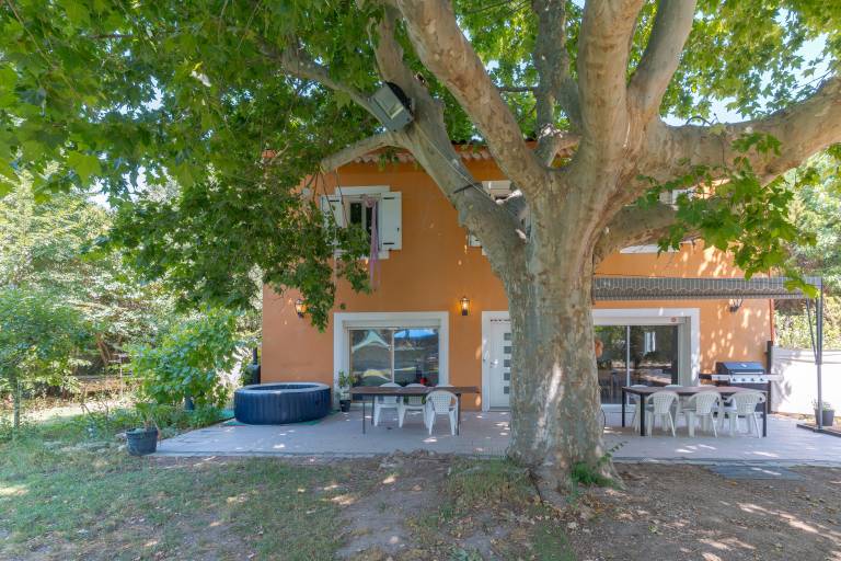 Villa 'Aix En Provence' with Private Terrace, Wi-Fi and Air Conditioning — photo 2