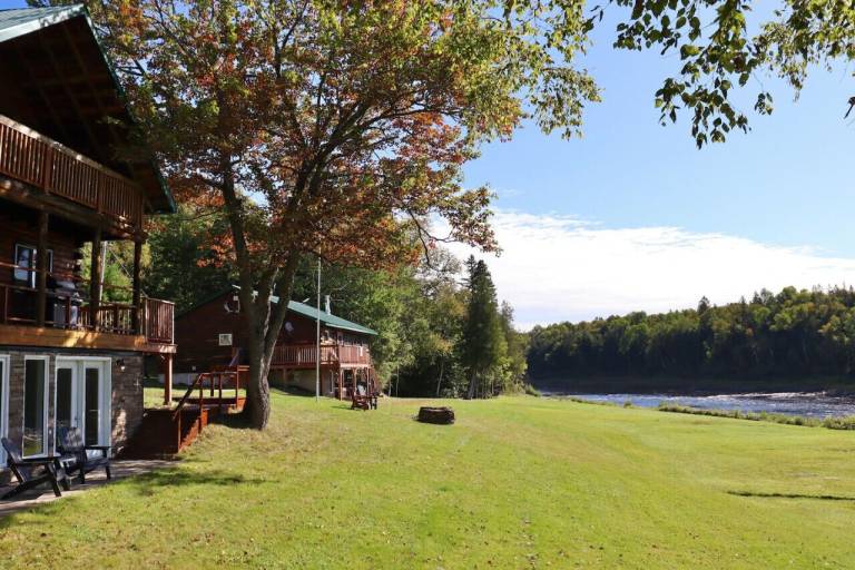 Cabin Barnettville