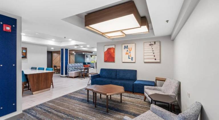 Holiday Inn Express & Suites Maumelle By IHG — photo 2