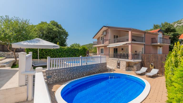 Fully equipped villa with private pool, garden & terrace | Dogs allowed — photo 2