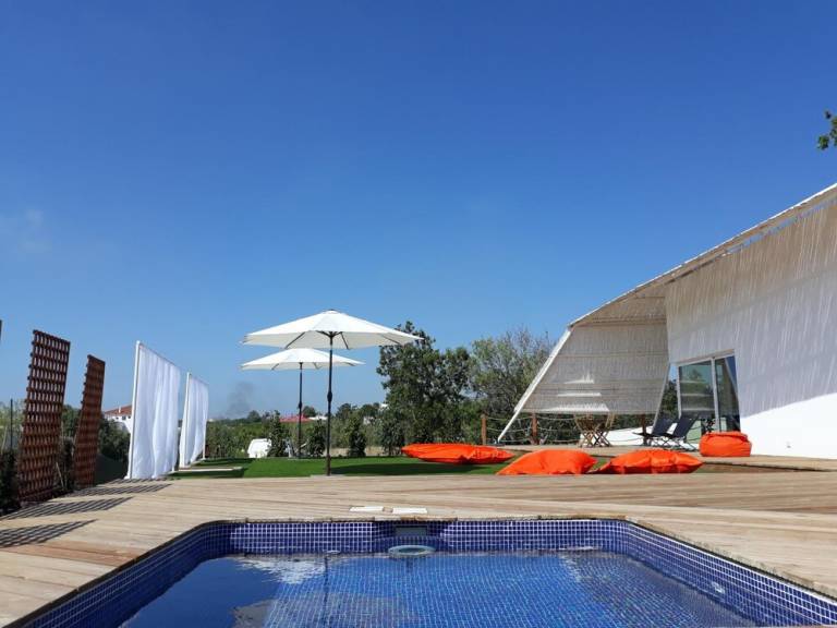 Bed & Breakfast  Faro