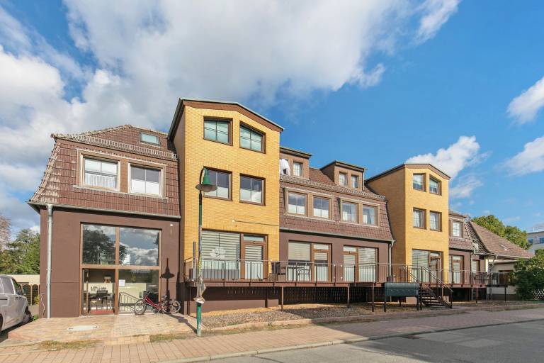 Aparthotel  Buch