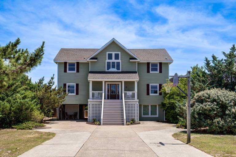 Legacy 980 ft from the beach Dog Friendly, Private Pool, Hot Tub Corolla — photo 4