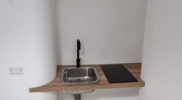 Rental apartment with patio — photo 4