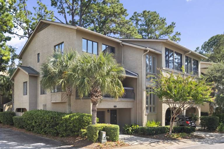 Villa  Harbour Town