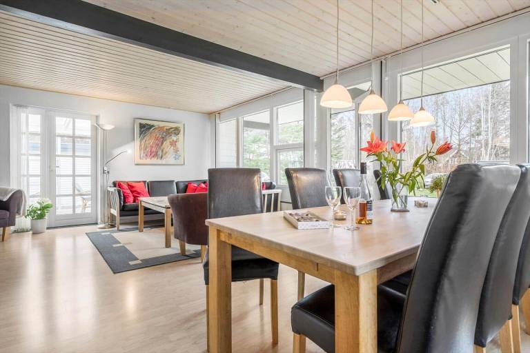Vacation home with jacuzzi, sauna & barbecue — photo 4