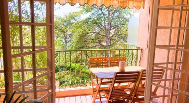 Nice rental apartment | Close to Castle Hill | Pets are welcome — photo 2
