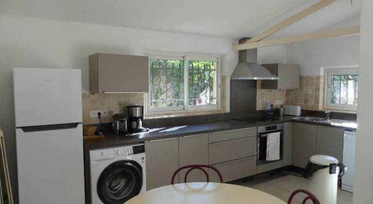 House with 2 rooms for 6 persons — photo 4