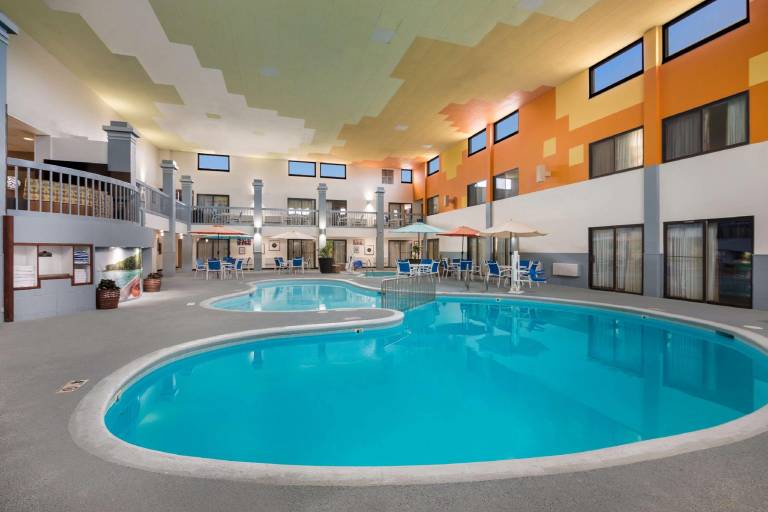 Revel Minot, SureStay Collection by Best Western — photo 5