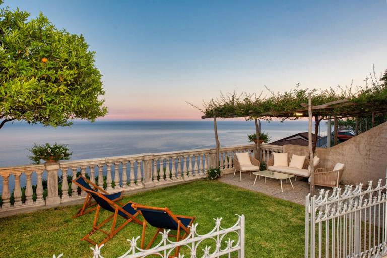 Villa Amalfi