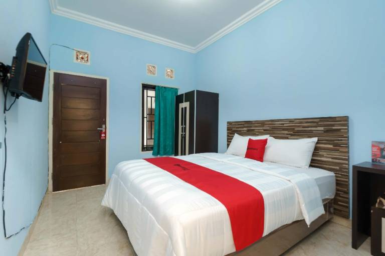 RedDoorz Syariah Mora Garden Bungo