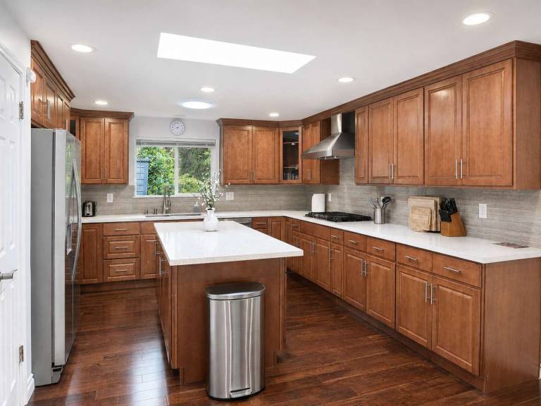 House  Overlake