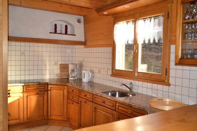 Holiday apartment with patio & yard | Garden view | Ski nearby | Dogs allowed — photo 3