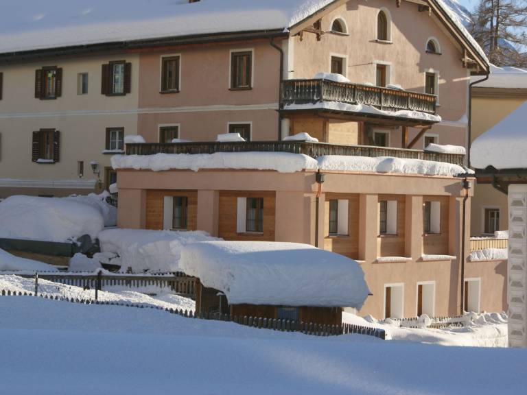 Rental apartment with terrace — photo 2