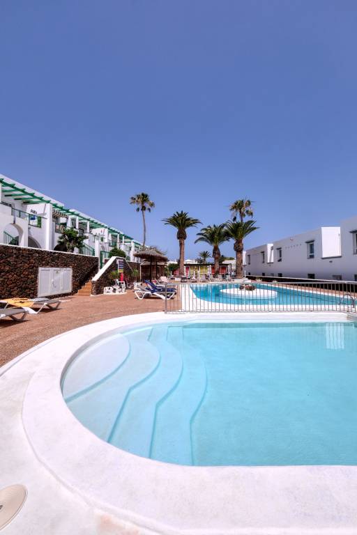 Beautiful vacation home with garden, patio & pool | Close to the beach | Pets are welcome in Tías