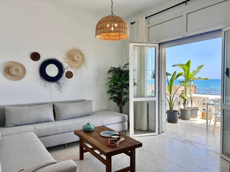 Maison Azur am Strand von Marsa