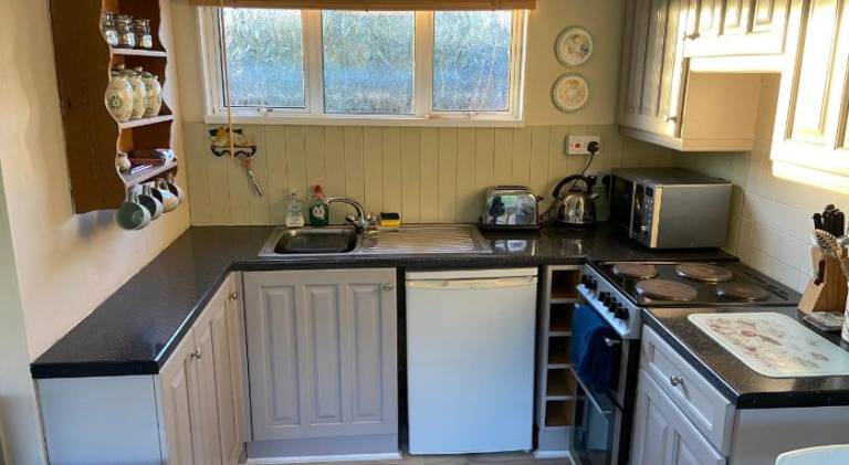 Chalet with 2 rooms for 4 persons — photo 3