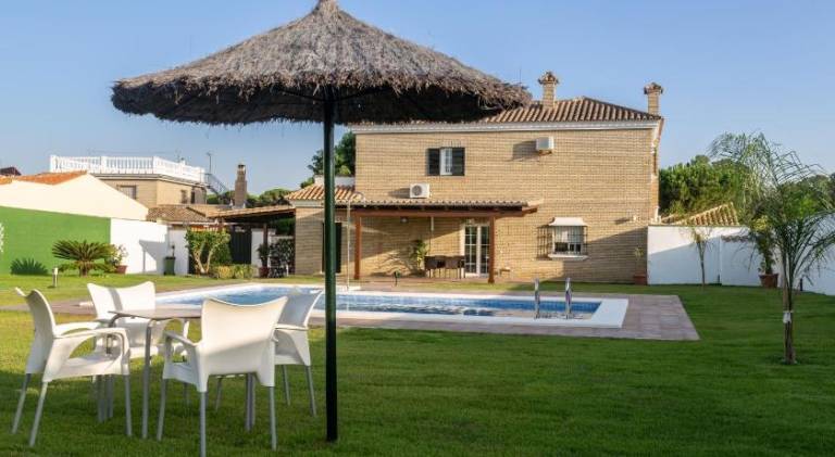 Ample villa with pool | Next to the beach | Dogs allowed — photo 3