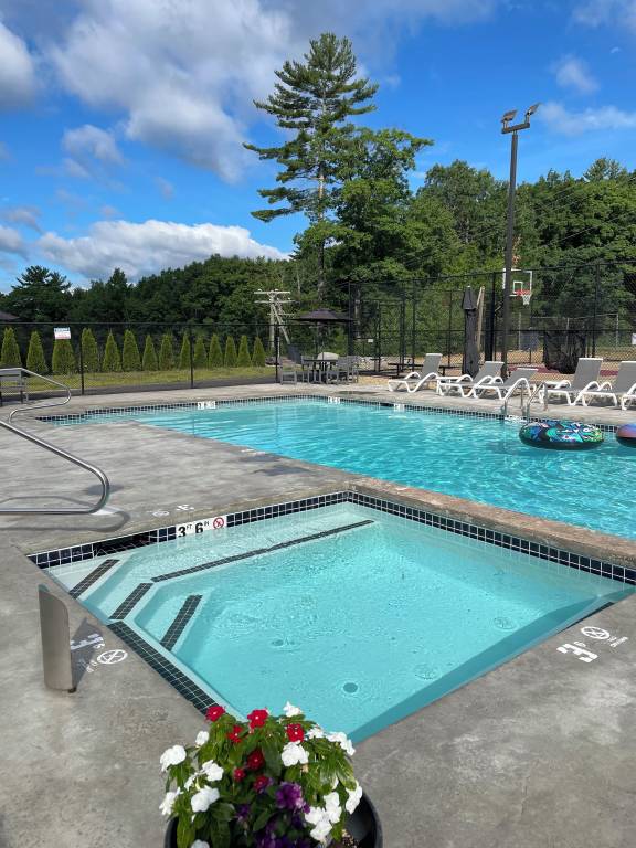 Condo Laconia