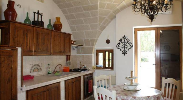 Holiday apartment with garden, terrace & private pool — photo 3