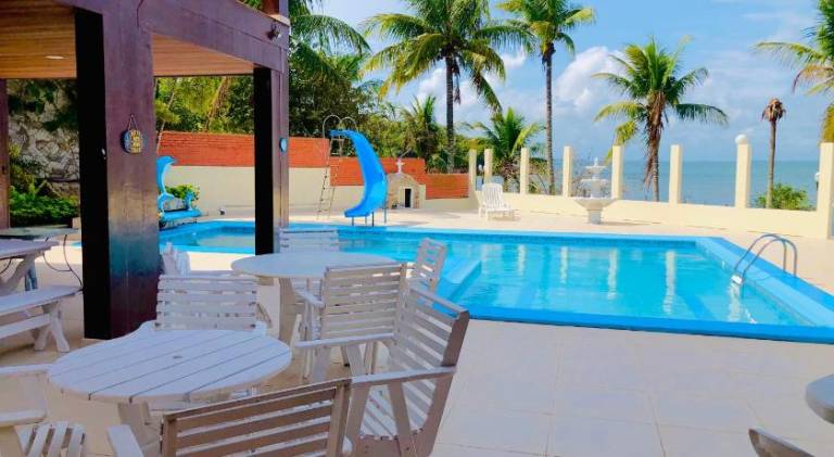 House with pool in Araruama